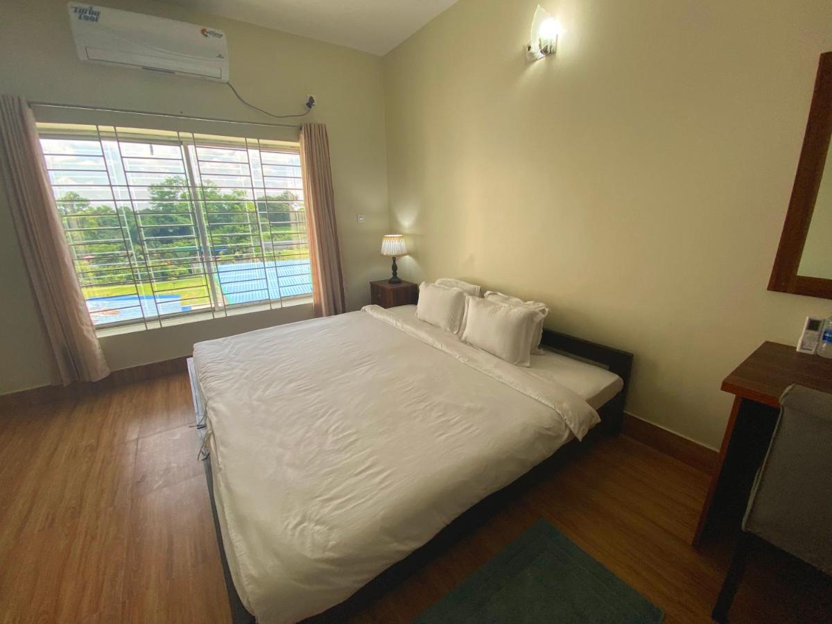 Cculb Resort & Convention Hall Gazipur Exteriör bild